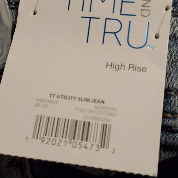 TIME AND TRU UTILITY SLIM HIGH-RISE JEANS 👖 - Picture 8 of 9